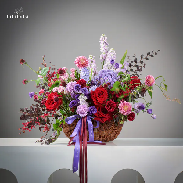 Liti Florist ra mắt BST hoa 20/10 "Đóa Nàng rực rỡ"